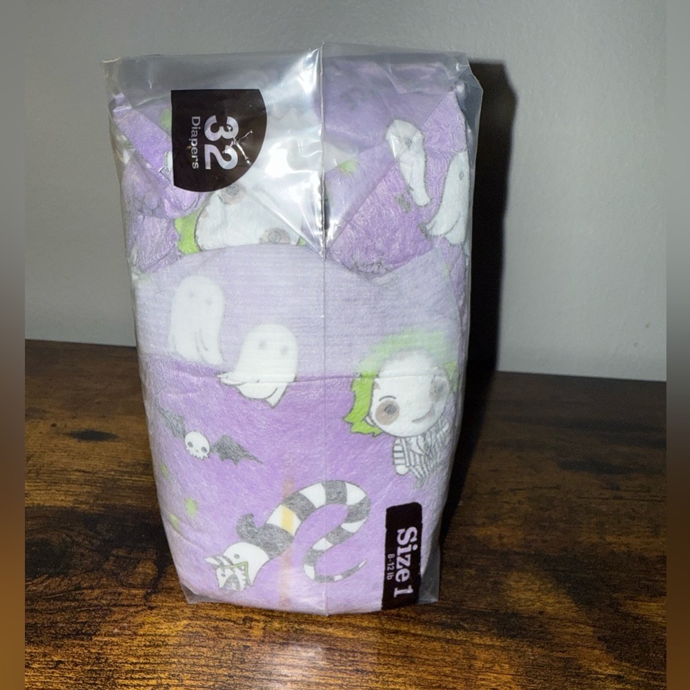 Limited Edition BEETLEJUICE Hello Bello Diapers, Size 1 (128 count)